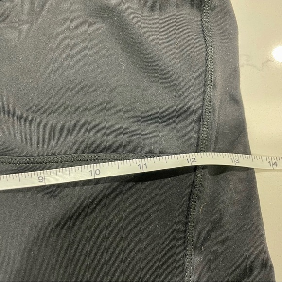 Vintage Alo Yoga top - Picture 6 of 6